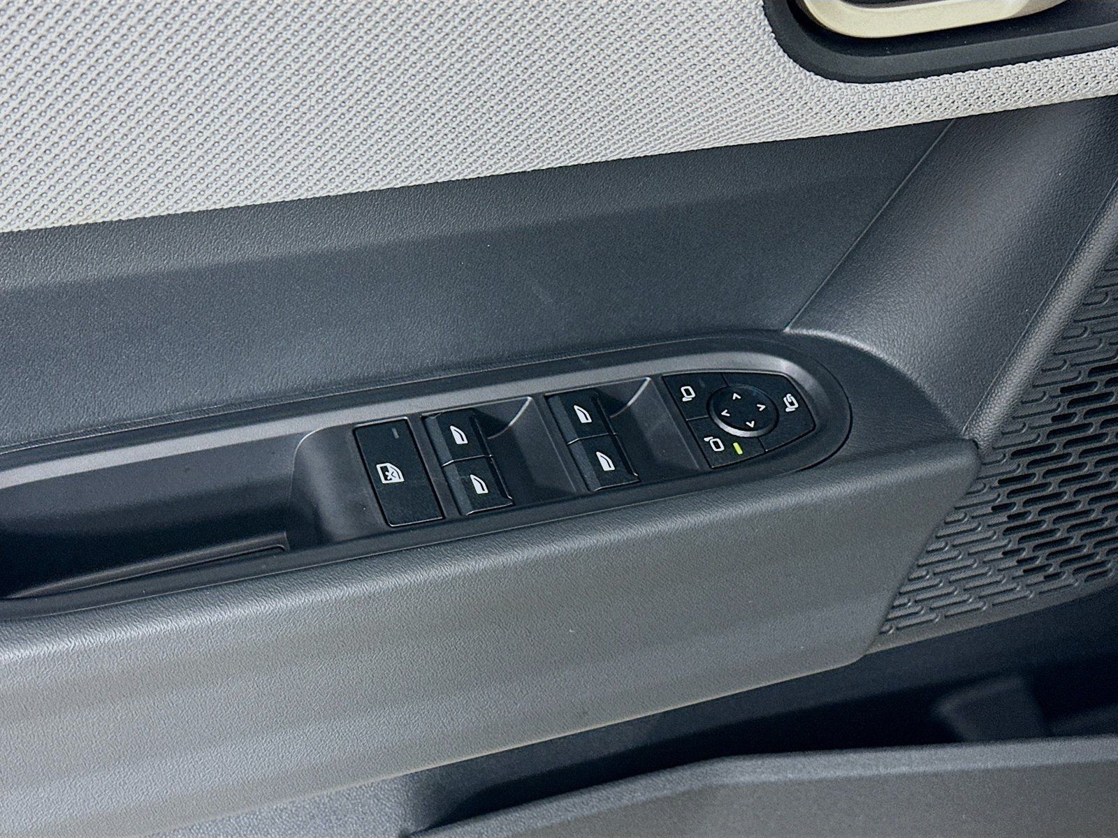 New 2026 MINI Cooper S FWD image 17