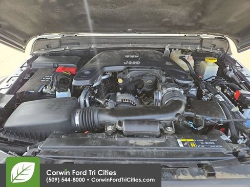 Used 2020 Jeep Gladiator Rubicon AWD/4WD image 33