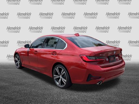 Used 2019 BMW 330i xDrive Sedan w/ Convenience Package AWD/4WD image 8
