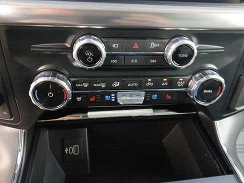 Certified 2025 Ford F150 Lariat w/ Equipment Group 501A Mid AWD/4WD image 21