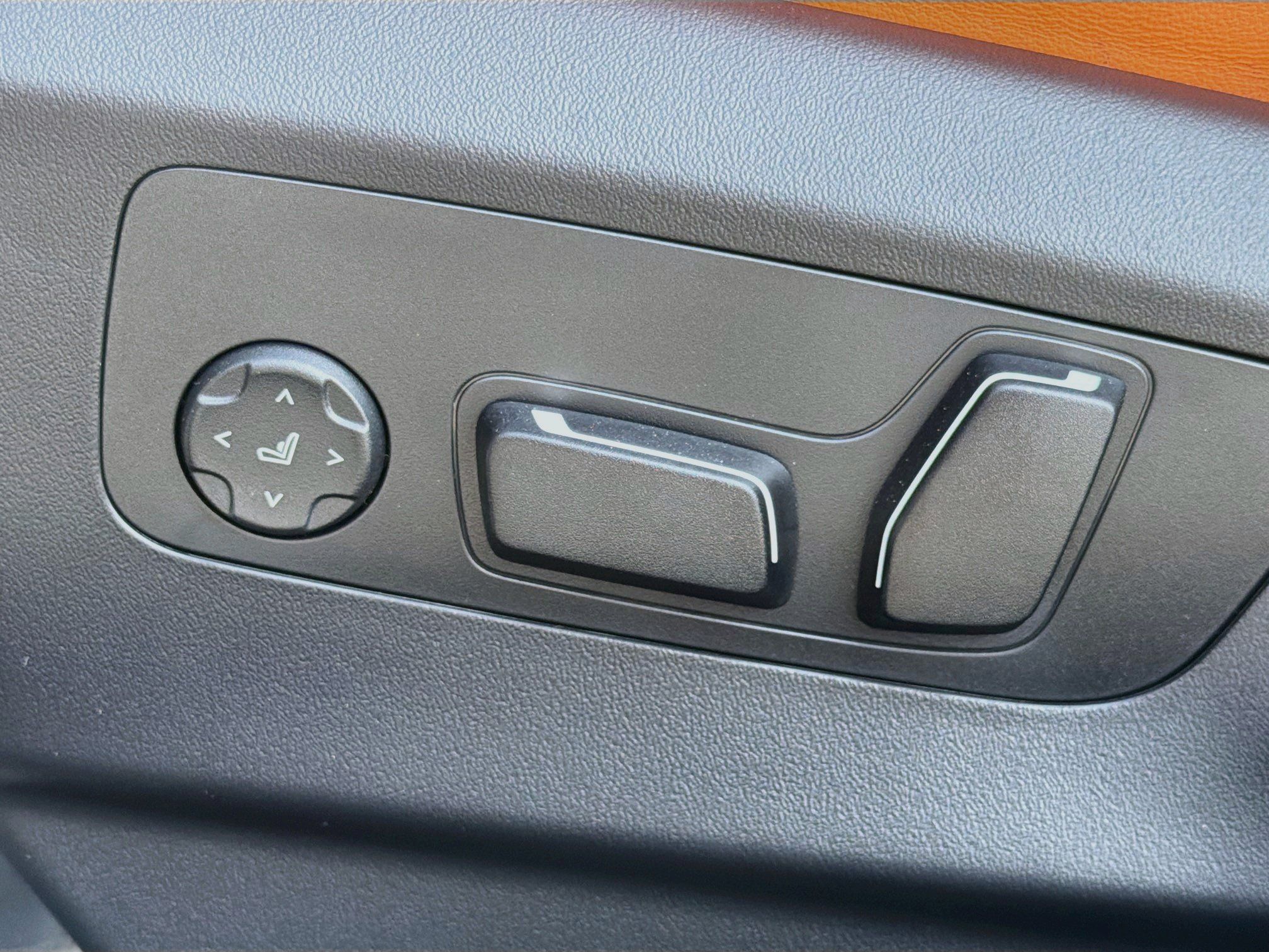 New 2027 BMW M5 Touring AWD/4WD image 25