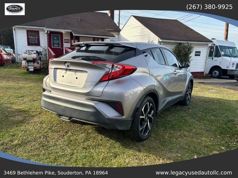 Used 2018 Toyota C-HR image 16