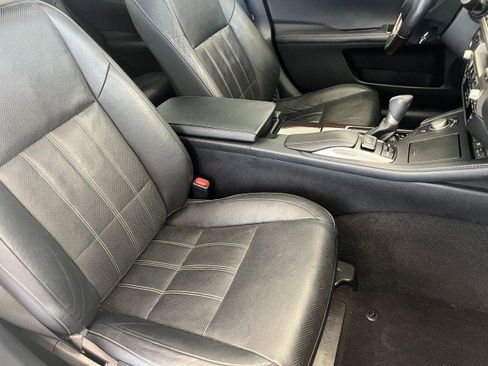 Used 2016 Lexus ES 350 w/ Luxury Package w/Wood Trim image 15