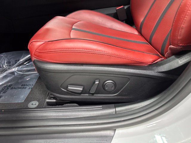 Used 2024 Kia K5 GT-Line w/ GT-Line Premium Package FWD image 6