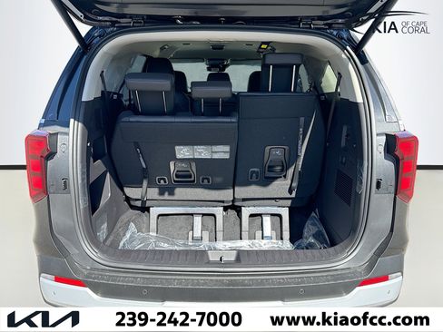 New 2026 Kia Carnival EX image 12