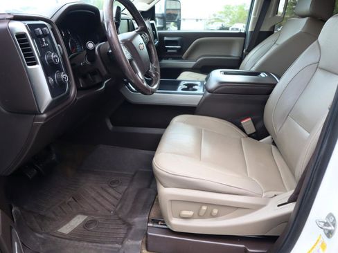 Used 2018 Chevrolet Silverado 2500 LTZ w/ Duramax Plus Package AWD/4WD image 13