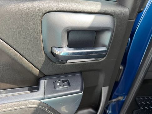 Used 2017 Chevrolet Silverado 1500 LT w/ All Star Edition AWD/4WD image 25