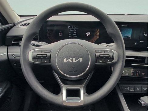 New 2026 Kia K5 LXS image 28