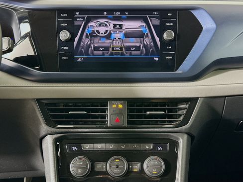 Used 2024 Volkswagen Taos SE image 23