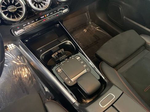 Used 2023 Mercedes-Benz GLA 250 4MATIC image 22