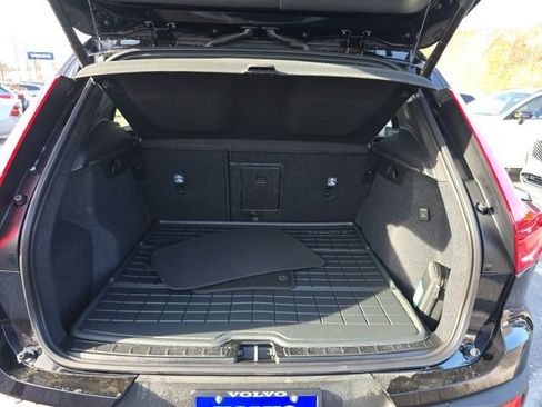 New 2026 Volvo XC40 B5 Plus w/ Protection Package Premier image 17