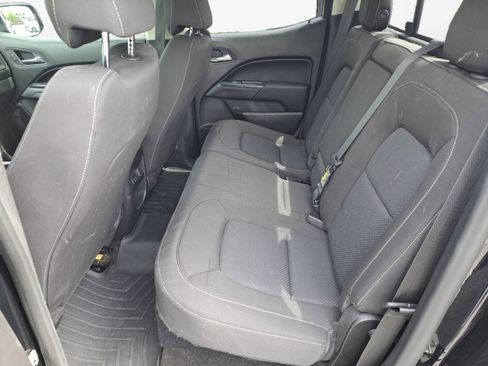 Used 2016 Chevrolet Colorado LT w/ LT Convenience Package image 11