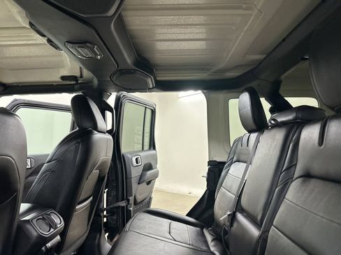 Used 2023 Jeep Wrangler Unlimited Sahara w/ Cold Weather Group image 29