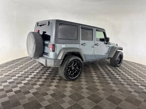 Used 2015 Jeep Wrangler Unlimited Sport w/ Quick Order Package 24S AWD/4WD image 7