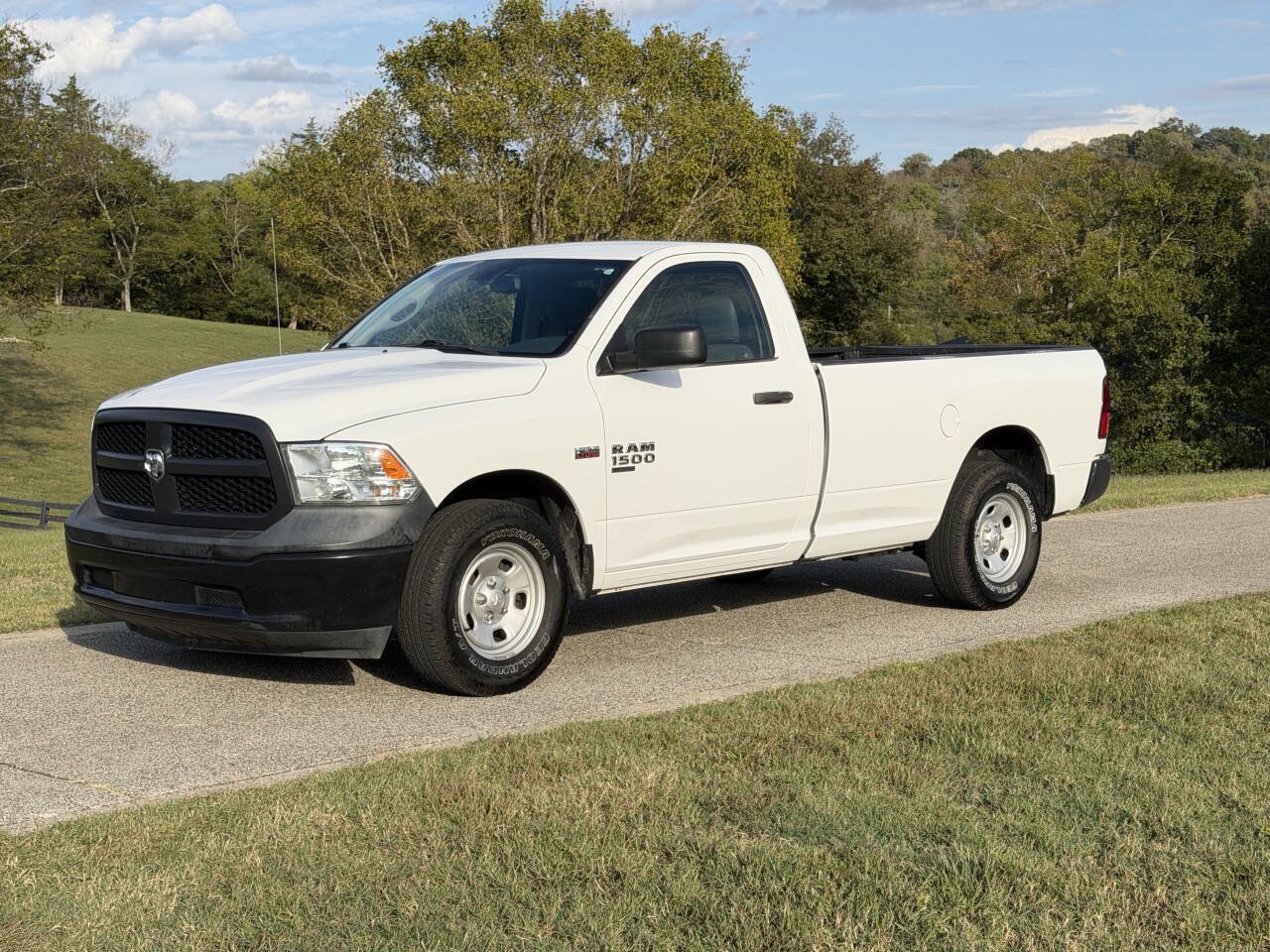 Used 2019 RAM 1500 Tradesman w/ Power & Remote Entry Group RWD image 3