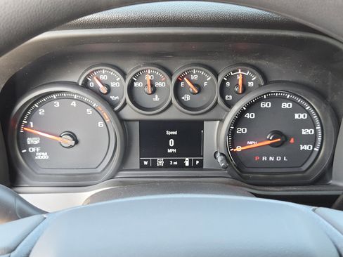 New 2026 Chevrolet Silverado 1500 Custom Trail Boss w/ Midnight Edition image 10