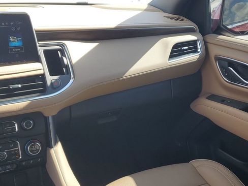 Certified 2024 Chevrolet Suburban Premier image 26