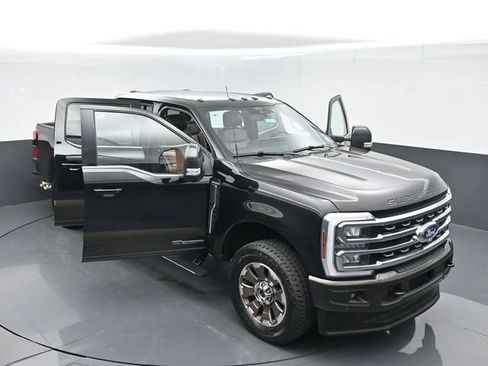 Used 2025 Ford F250 King Ranch image 56