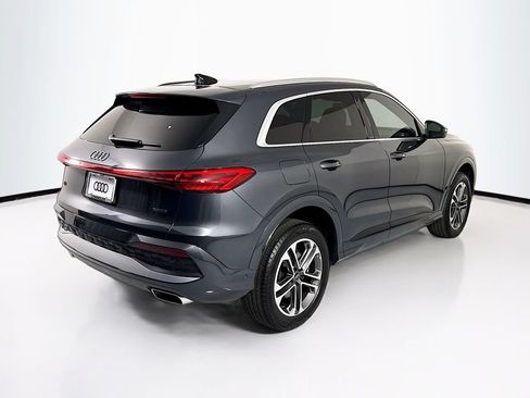 Used 2025 Audi Q5 Premium w/ Premium Plus AWD/4WD image 5