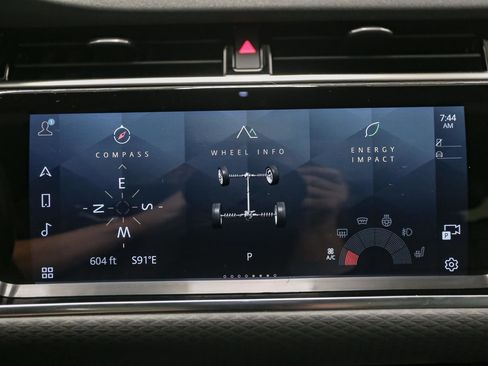 Used 2023 Land Rover Range Rover Evoque S image 30