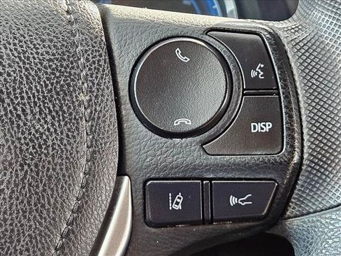 Used 2017 Toyota Corolla LE FWD image 24