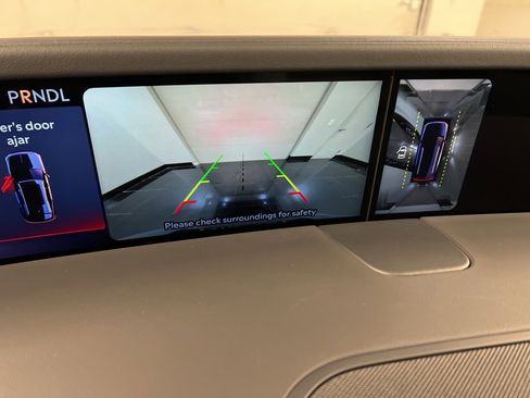 Used 2026 Lincoln Nautilus Premier w/ Equipment Group 102A image 13