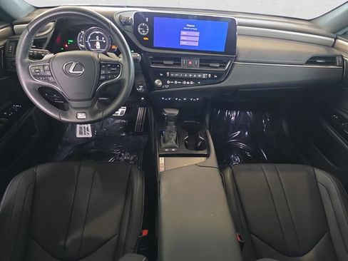 Certified 2024 Lexus ES 300h F Sport FWD image 9