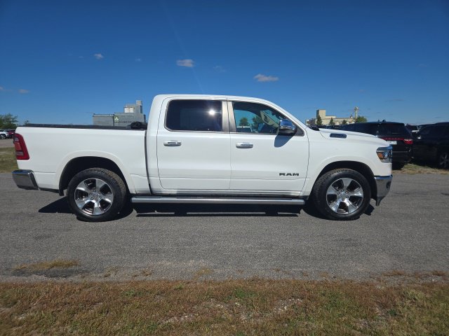 Used 2019 RAM 1500 Laramie AWD/4WD image 1
