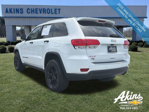 Used 2019 Jeep Grand Cherokee Limited AWD/4WD image 2