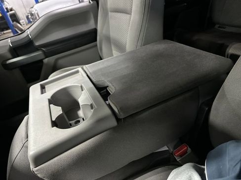 Used 2015 Ford F150 XLT w/ Equipment Group 301A Mid RWD image 25