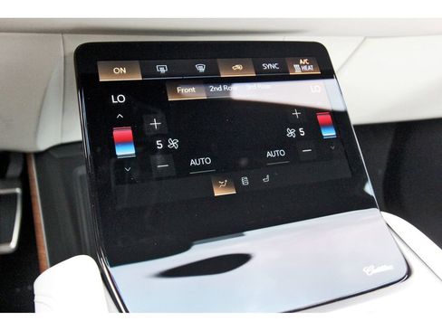 New 2026 Cadillac Vistiq Sport image 19