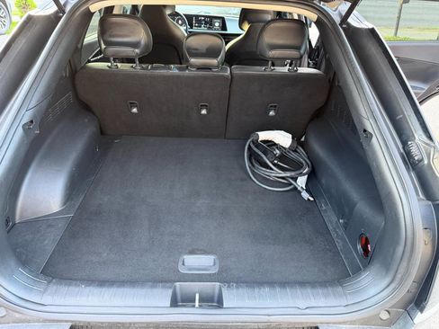 Used 2022 Kia EV6 Light image 13