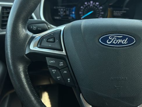 Used 2019 Ford Edge SEL w/ Equipment Group 201A FWD image 28