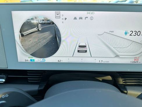 Used 2024 Hyundai Ioniq 5 Limited image 33