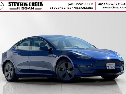 Used 2021 Tesla Model 3 Standard Range Plus RWD image 1