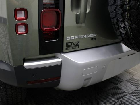 Used 2020 Land Rover Defender 110 S image 48