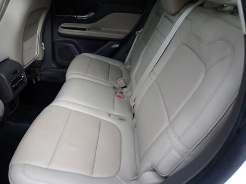 Certified 2022 Lincoln Corsair AWD w/ Premium Package image 16