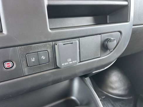 New 2025 GMC Savana 2500 Extended w/ Driver Convenience Package image 25