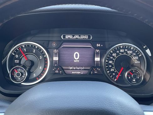 Used 2021 RAM 3500 Laramie w/ Chrome Appearance Group image 26