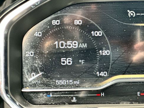 Certified 2024 GMC Sierra 1500 SLT image 12