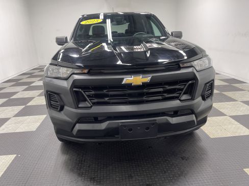 Used 2023 Chevrolet Colorado W/T RWD image 7