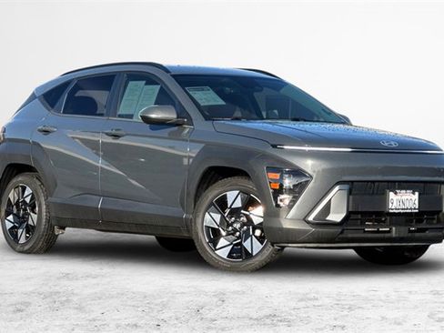 Used 2024 Hyundai Kona SEL w/ Convenience Package image 1