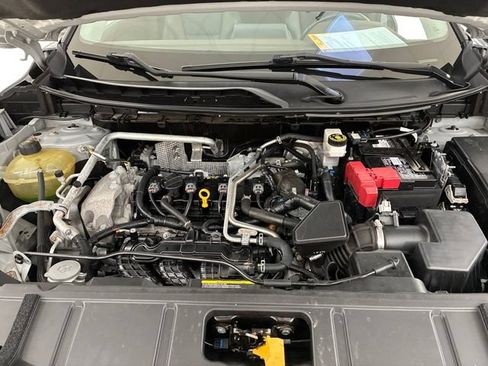 Used 2021 Nissan Rogue SL AWD/4WD image 11