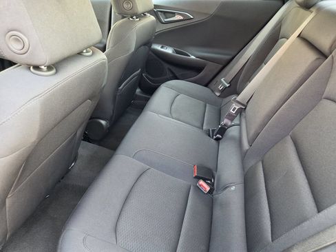 Used 2025 Chevrolet Malibu LT FWD image 23