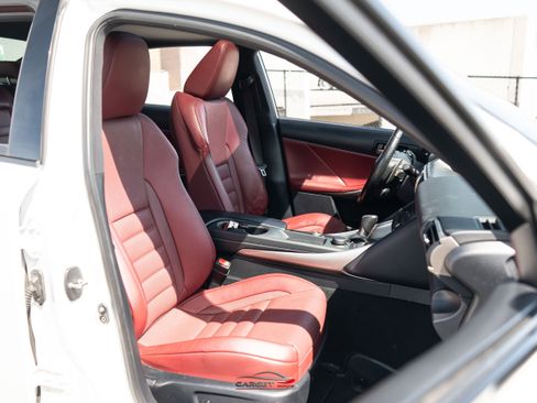 Used 2019 Lexus IS 300 F Sport w/ F Sport Package AWD/4WD image 17