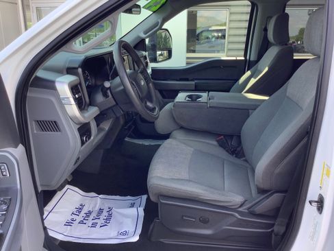 Used 2024 Ford F250 XLT AWD/4WD image 7