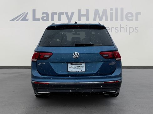 Used 2018 Volkswagen Tiguan SE w/ Panoramic Sunroof Package AWD/4WD image 5