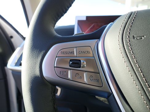 New 2026 BMW X7 xDrive40i w/ Premium Package image 22