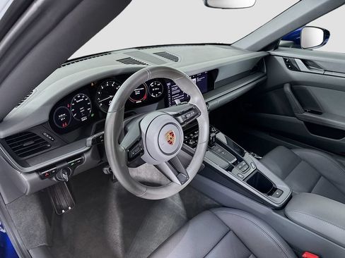 Certified 2020 Porsche 911 Carrera RWD image 4