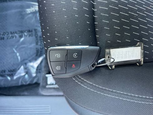 Used 2025 Chevrolet Equinox LT image 21